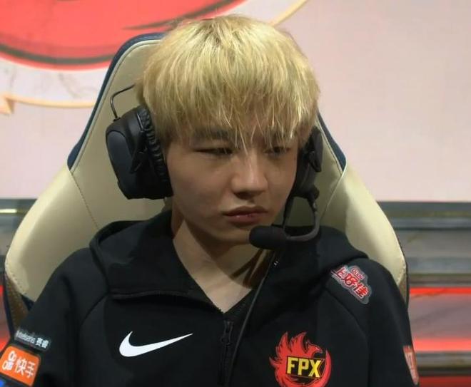 Doinb新星比分优势明显表现惊艳，瑞士队未来可期！的简单介绍